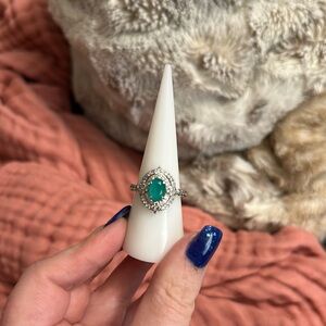 Bomb party size 9 - no bag or tag